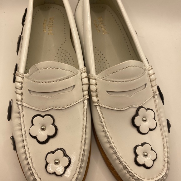 Weejuns Size 5 1/2 Women’s New Without Tag White Penny Flora Loafer - Picture 3 of 8